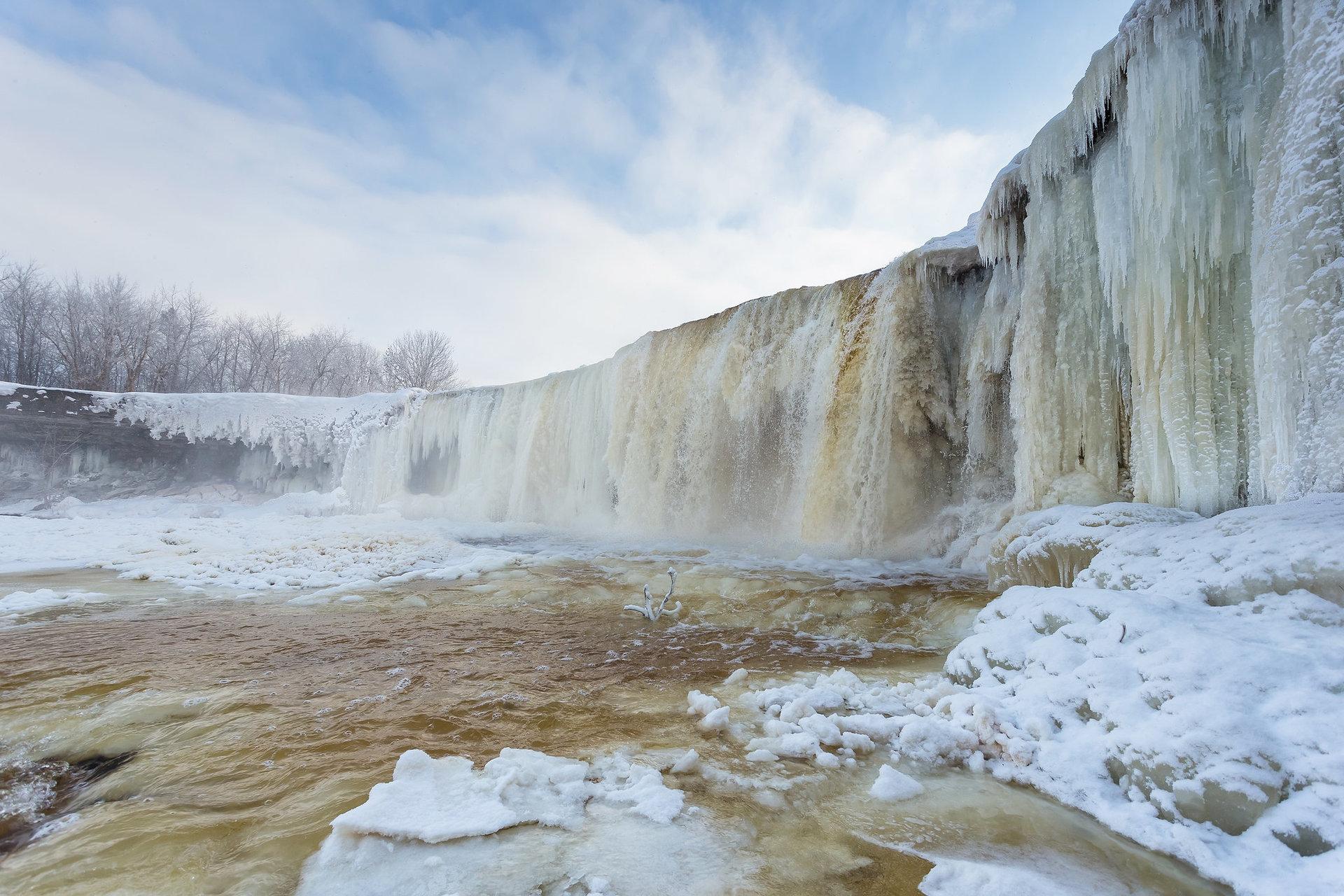 «Водопад» • Арт Гипс